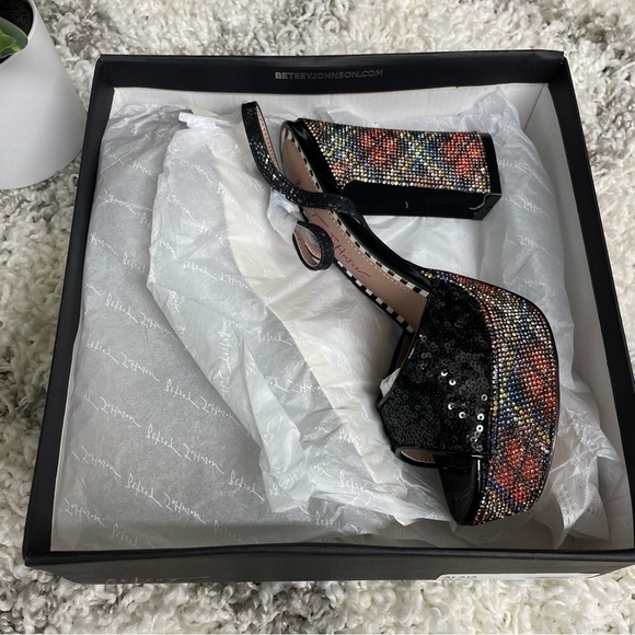 Betsey Johnson Alaia Black Plaid Sequin Crystal Platform Heels size 8 - Picture 7 of 9